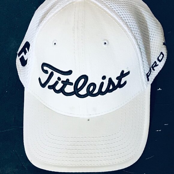 New Era Titleist Footjoy White Pro Golf Golfing Golfer Hat Cap - Picture 1 of 8